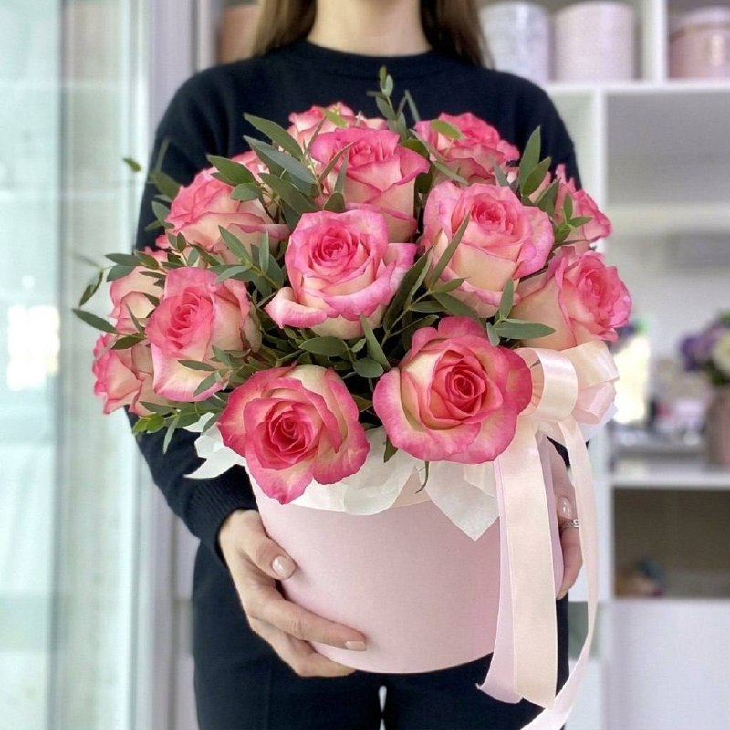 Композиция в коробочка: «Розовый блеск»